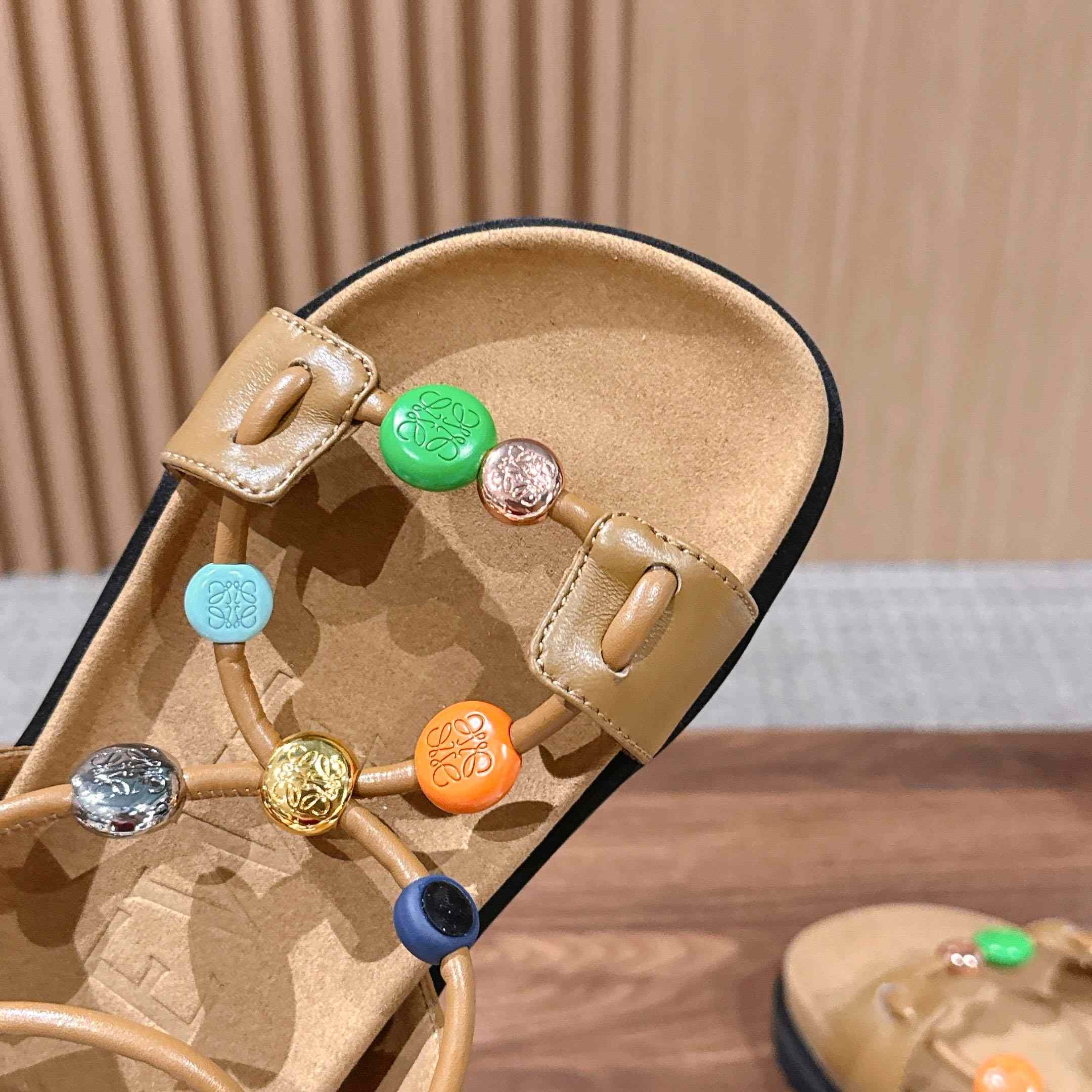Loewe Pebble Beads Fussbett Sandal - DopestKickz