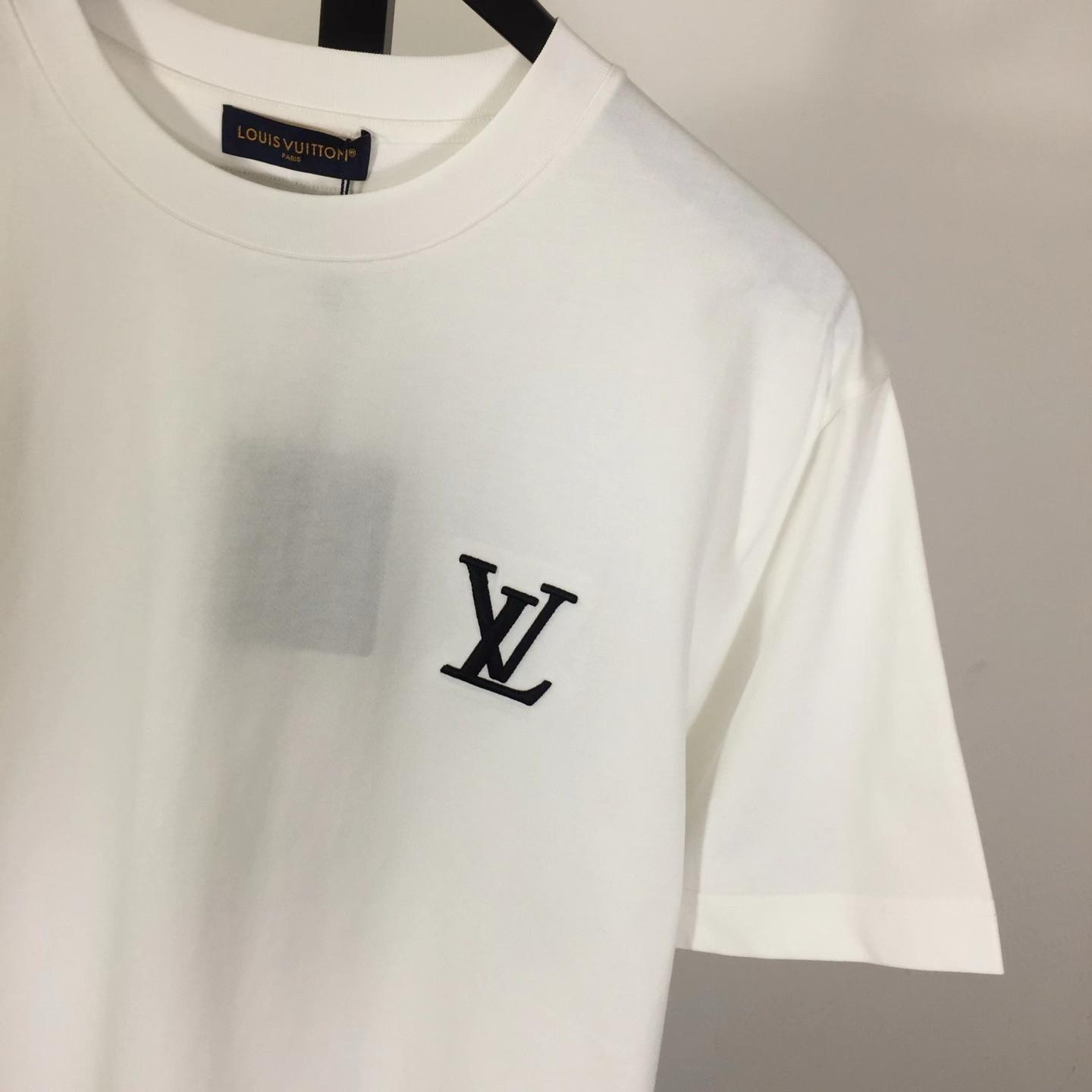 Louis Vuitton Cotton T-Shirt    - DopestKickz