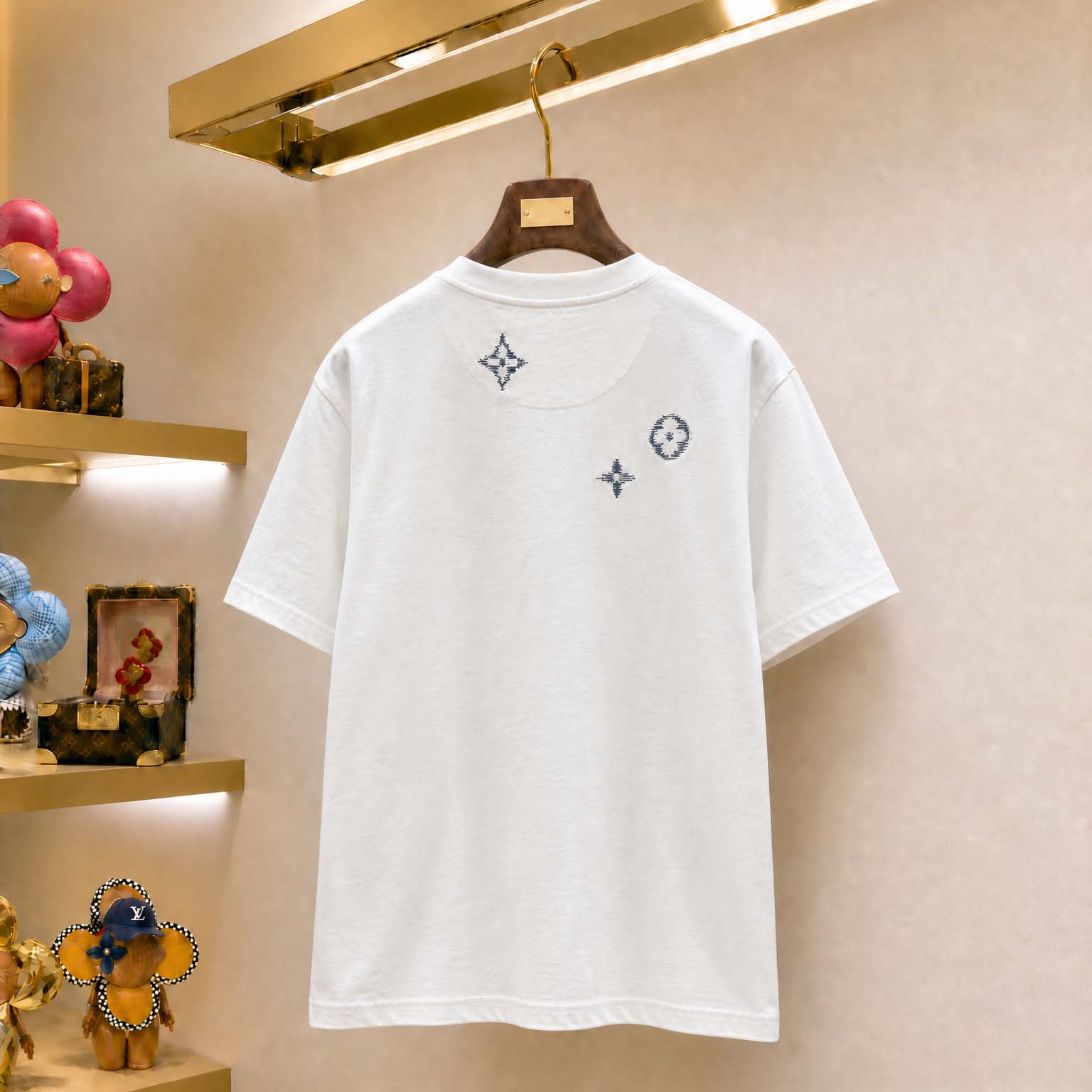 Louis Vuitton Embroidered Signature T-Shirt   1AK7FW - DopestKickz