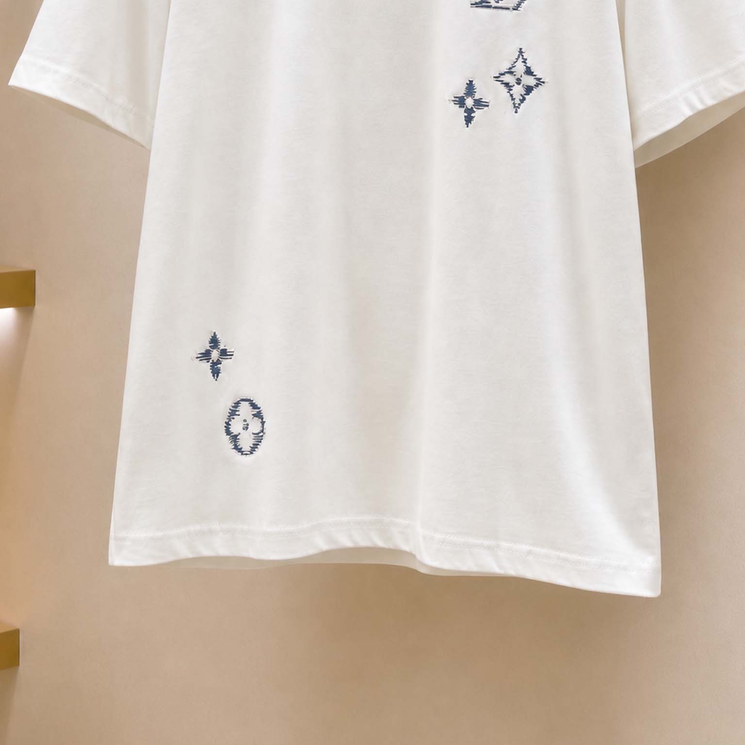 Louis Vuitton Embroidered Signature T-Shirt   1AK7FW - DopestKickz