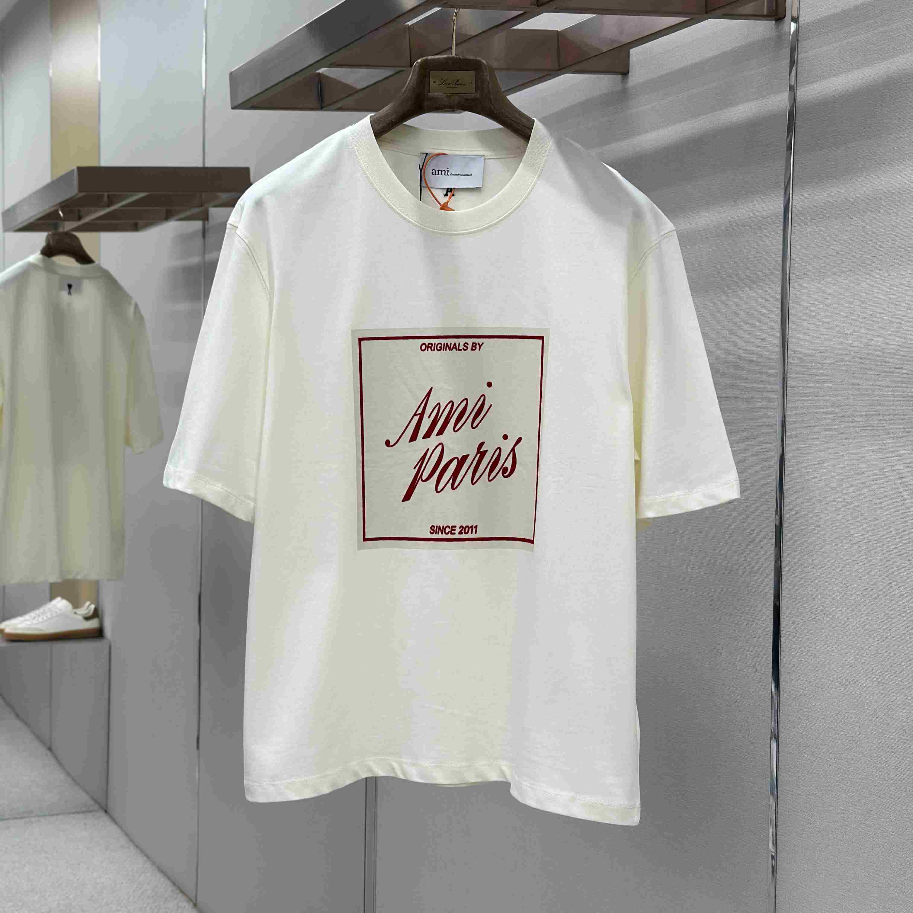 AMI Paris White Cotton Ami Paris Heritage Print T-shirt - DopestKickz