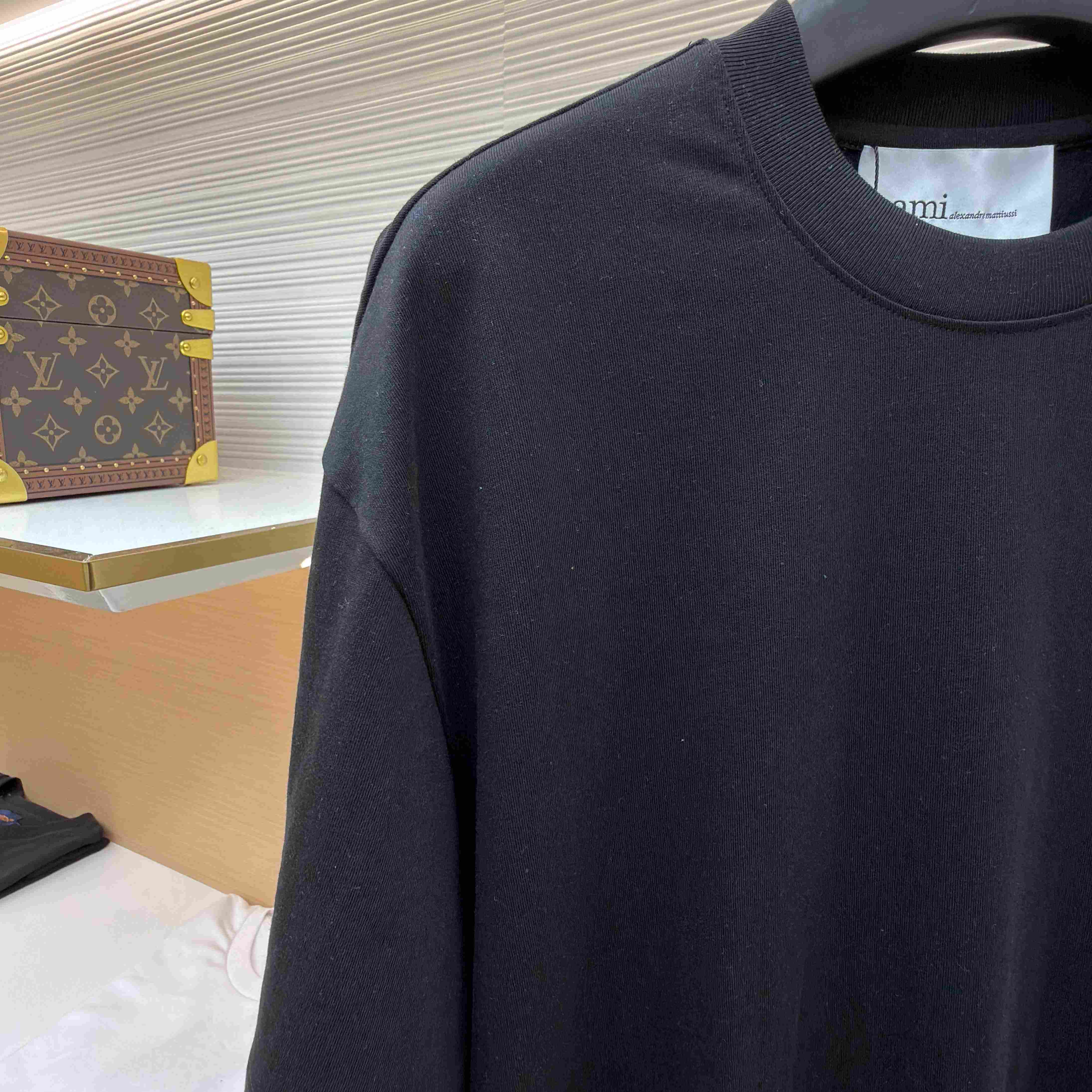 AMI Paris Black Cotton Ami De Coeur T-shirt - DopestKickz