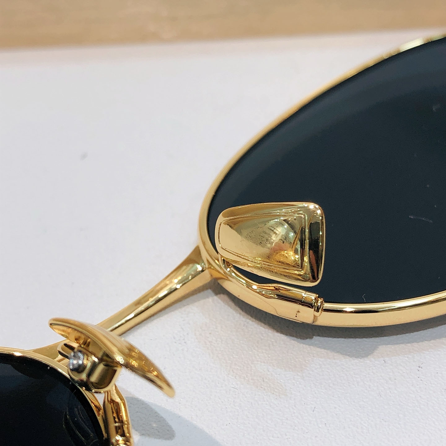 Bottega Veneta BV1386S Sunglasses    - DopestKickz