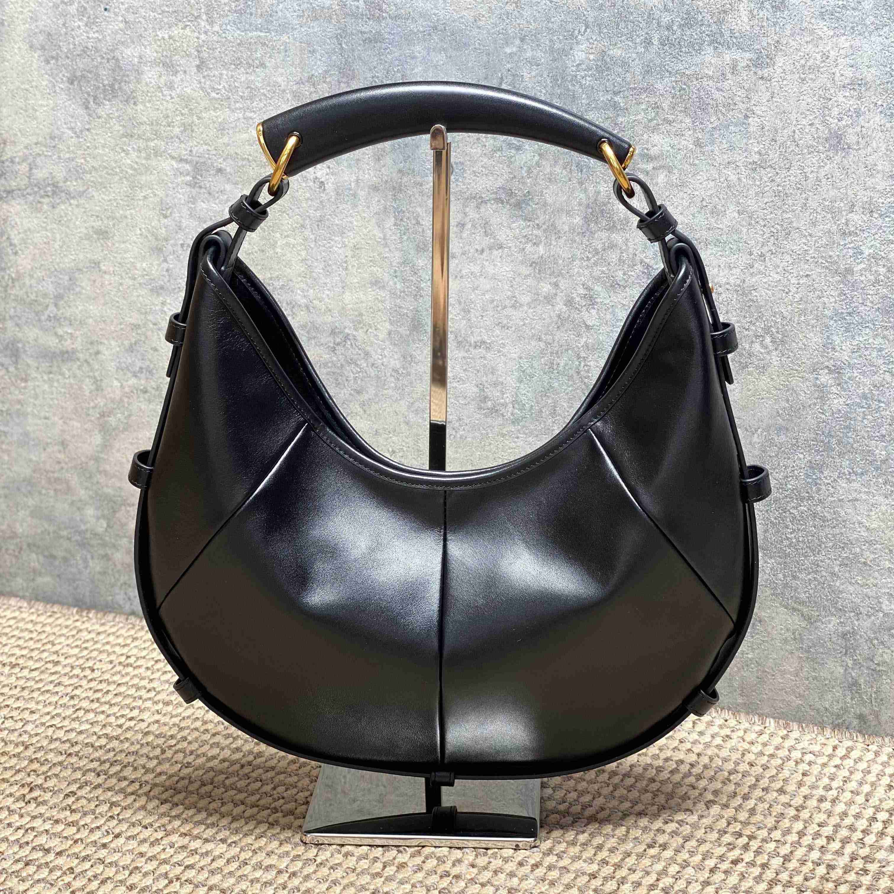 Saint Laurent MOMBASA Medium In Leather - DopestKickz