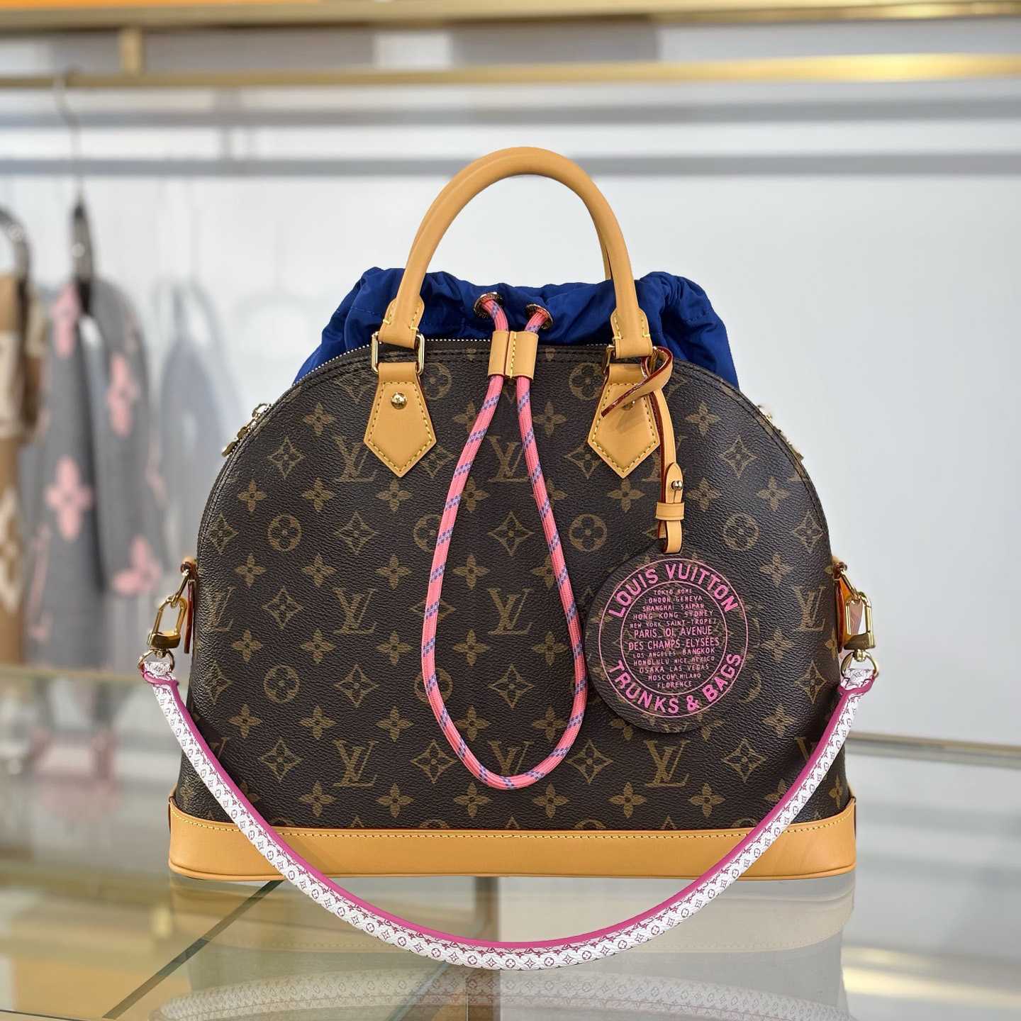 Louis Vuitton Alma MM M27327 - DopestKickz