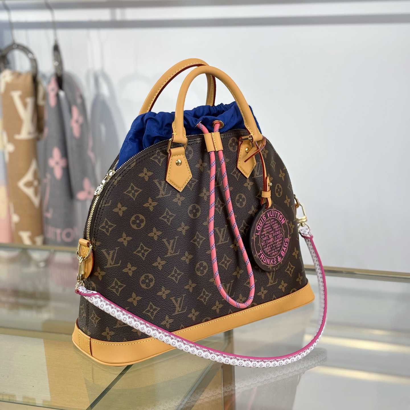 Louis Vuitton Alma MM M27327 - DopestKickz