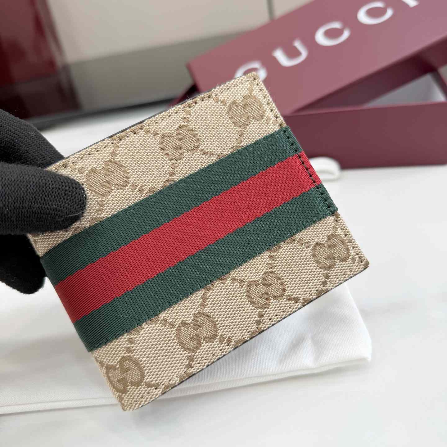 Gucci Bi-fold wallet With Web - DopestKickz