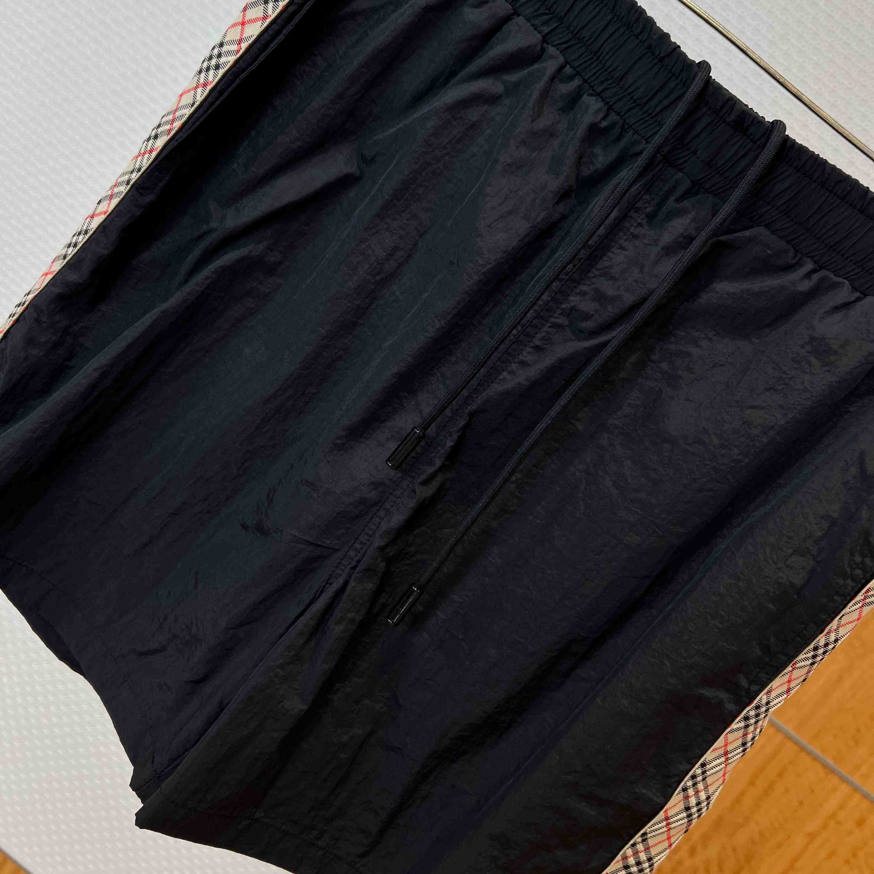 Burberry Check Trim Swim Shorts - DopestKickz
