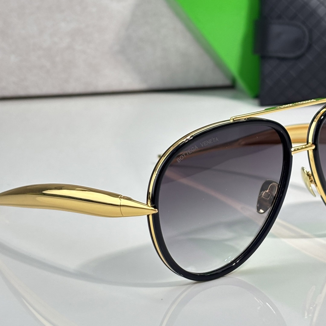 Bottega Veneta BV1305BS  Sunglasses   - DopestKickz