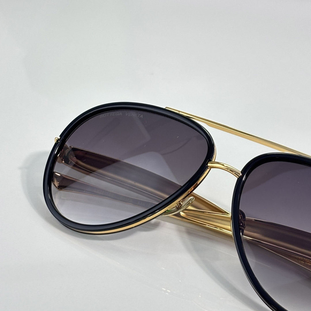 Bottega Veneta BV1305BS  Sunglasses   - DopestKickz