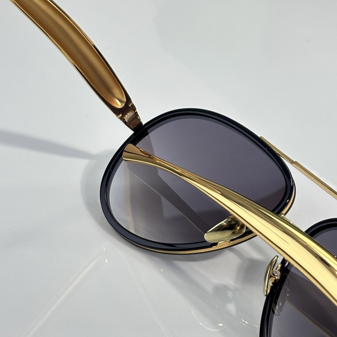 Bottega Veneta BV1305BS  Sunglasses   - DopestKickz