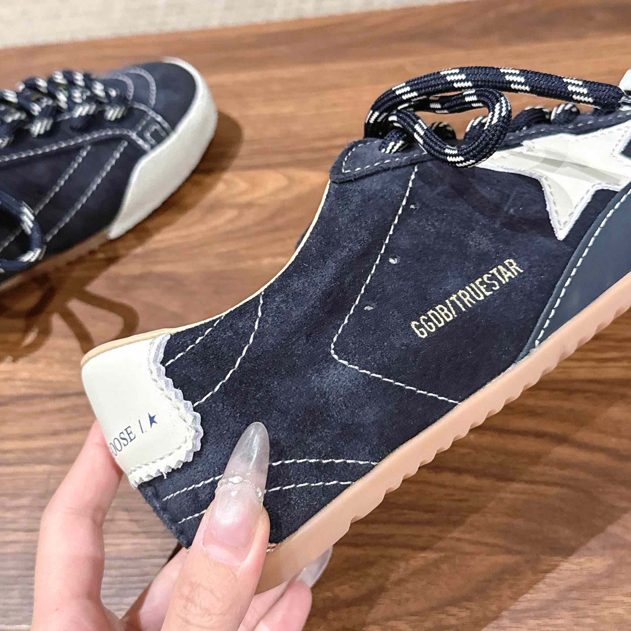 Golden Goose True-Star Sneakers - DopestKickz