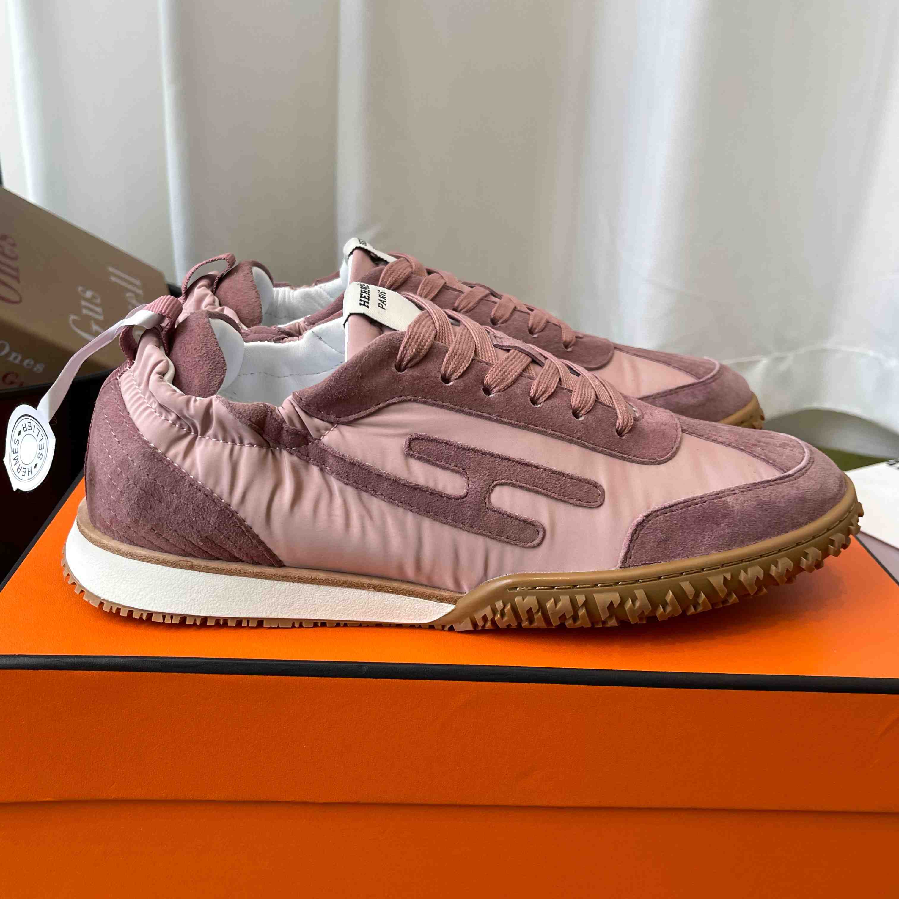 Hermes Jet Sneaker - DopestKickz