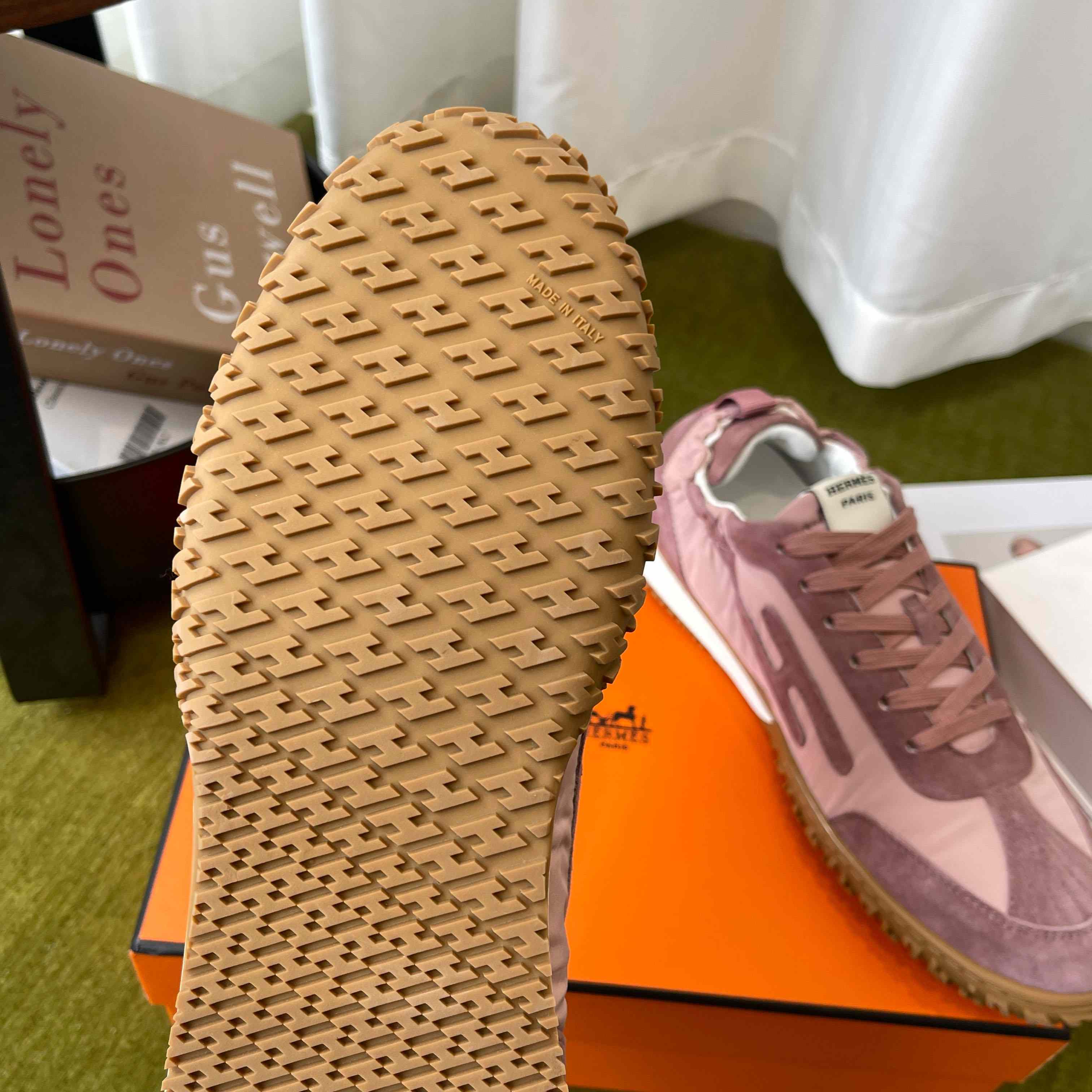 Hermes Jet Sneaker - DopestKickz