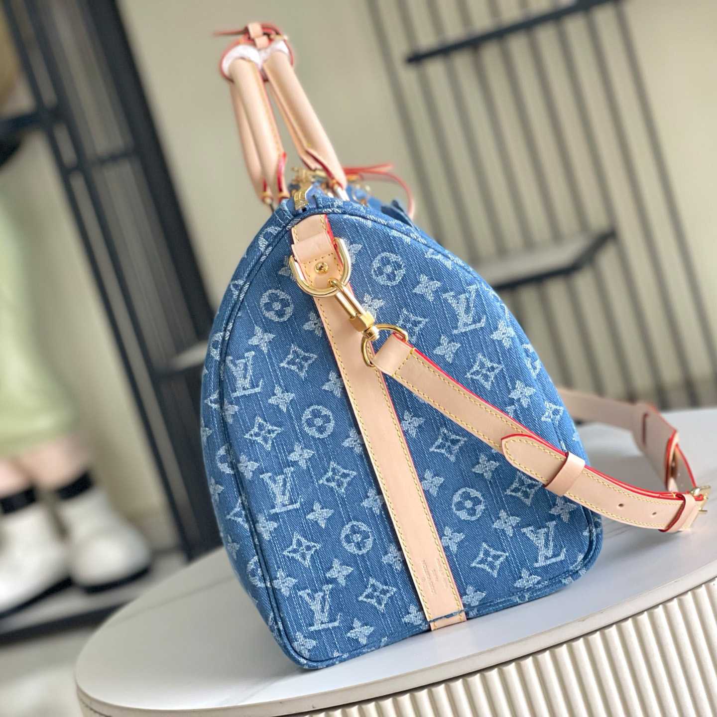 Louis Vuitton Keepall Bandoulière 45 M27943 - DopestKickz