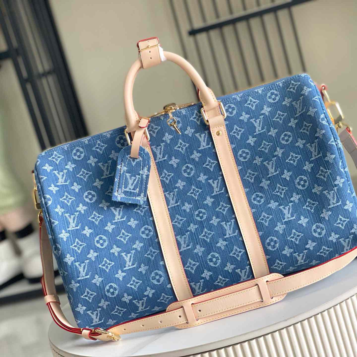 Louis Vuitton Keepall Bandoulière 45 M27943 - DopestKickz