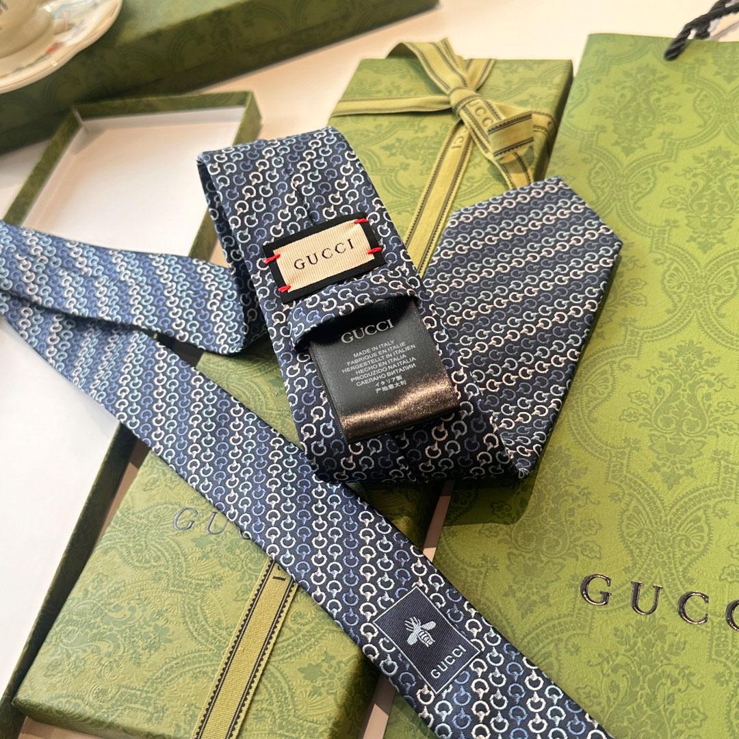 Gucci Horse-Bit Chain Tie - DopestKickz