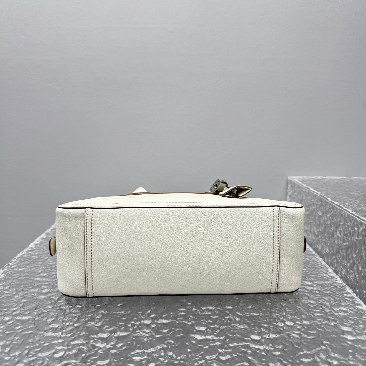 Miu Miu Vivant Nappa Leather Bag - DopestKickz