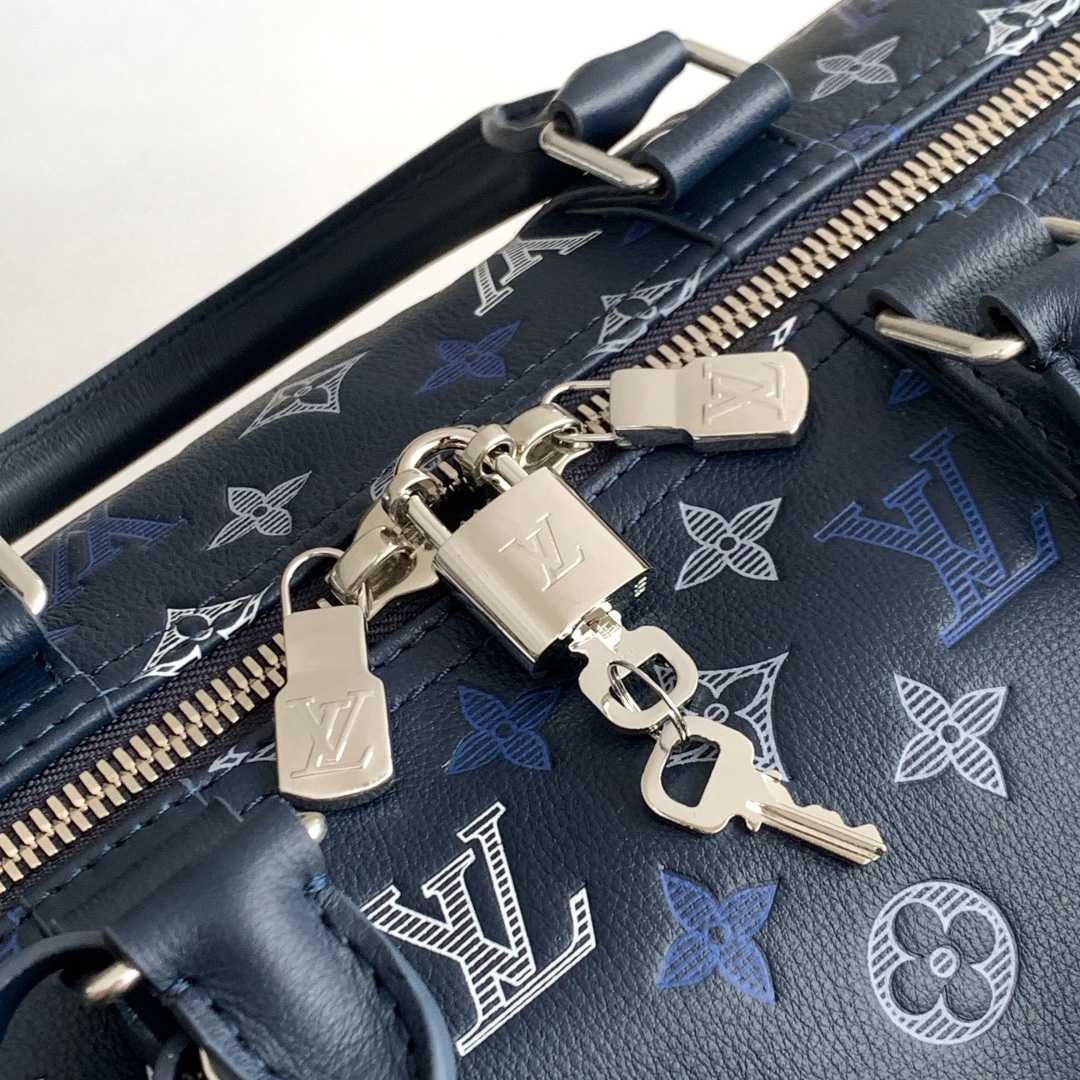 Louis Vuitton Keepall Bandoulière 50   M28836 - DopestKickz