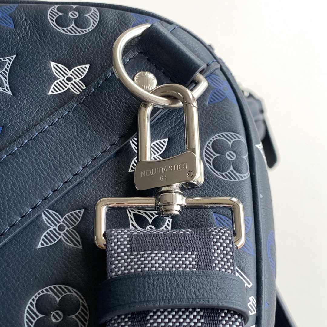 Louis Vuitton Keepall Bandoulière 50   M28836 - DopestKickz