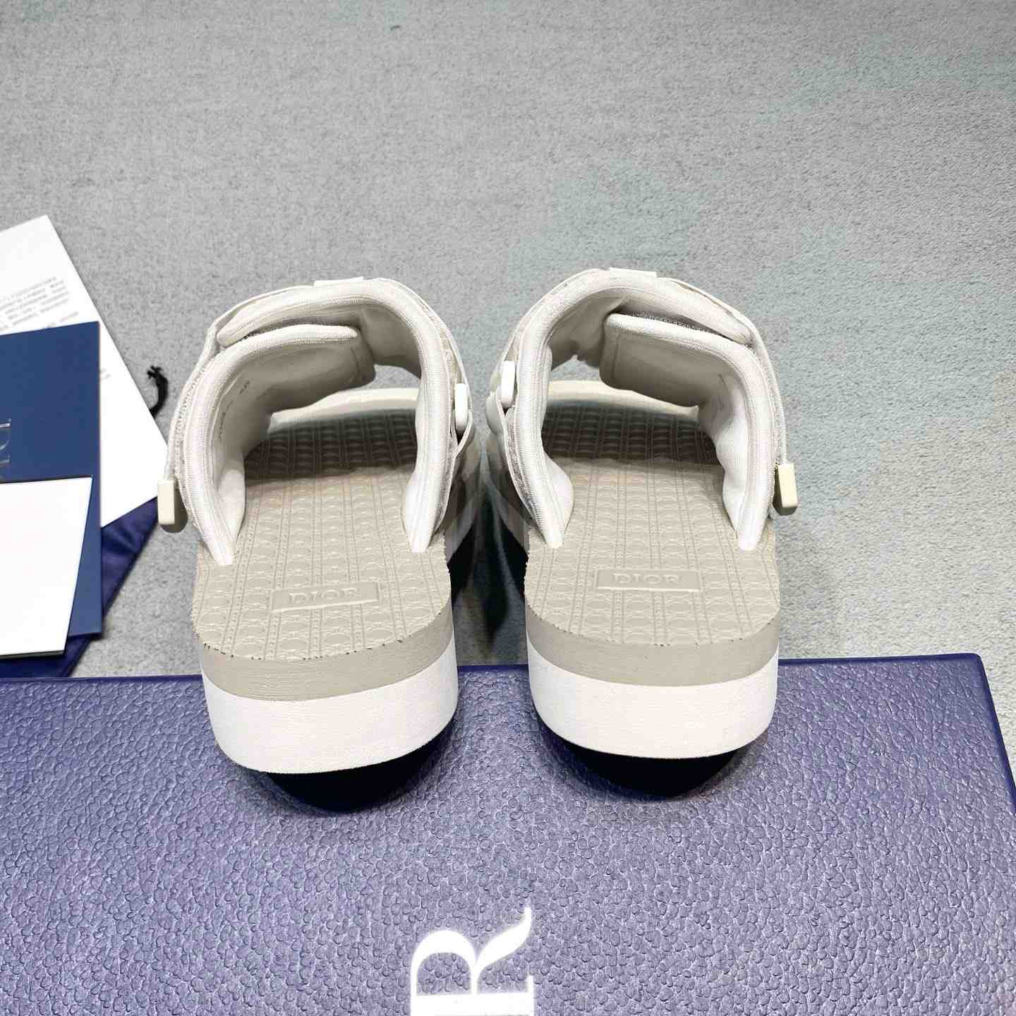 Dior Alpha Sandal 'Dior Oblique - Off-White' - DopestKickz