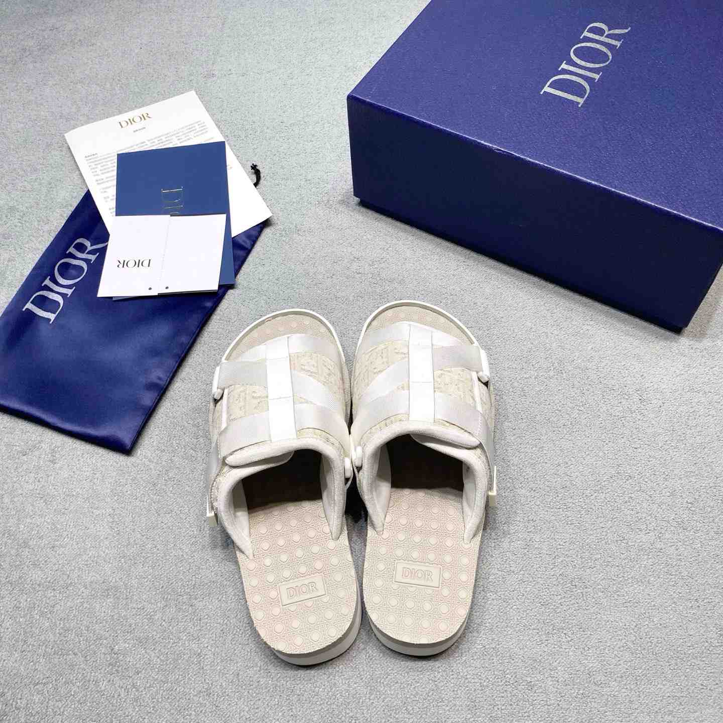 Dior Alpha Sandal 'Dior Oblique - Off-White' - DopestKickz