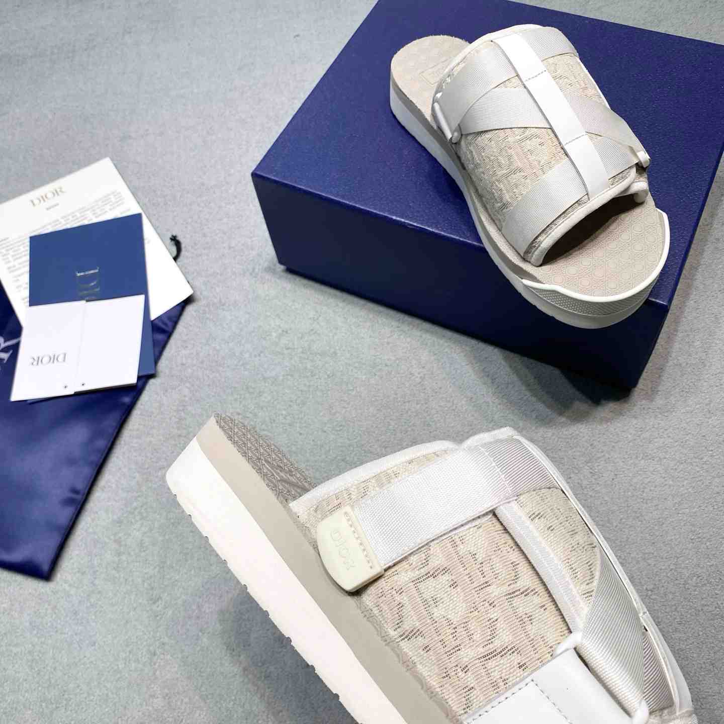 Dior Alpha Sandal 'Dior Oblique - Off-White' - DopestKickz