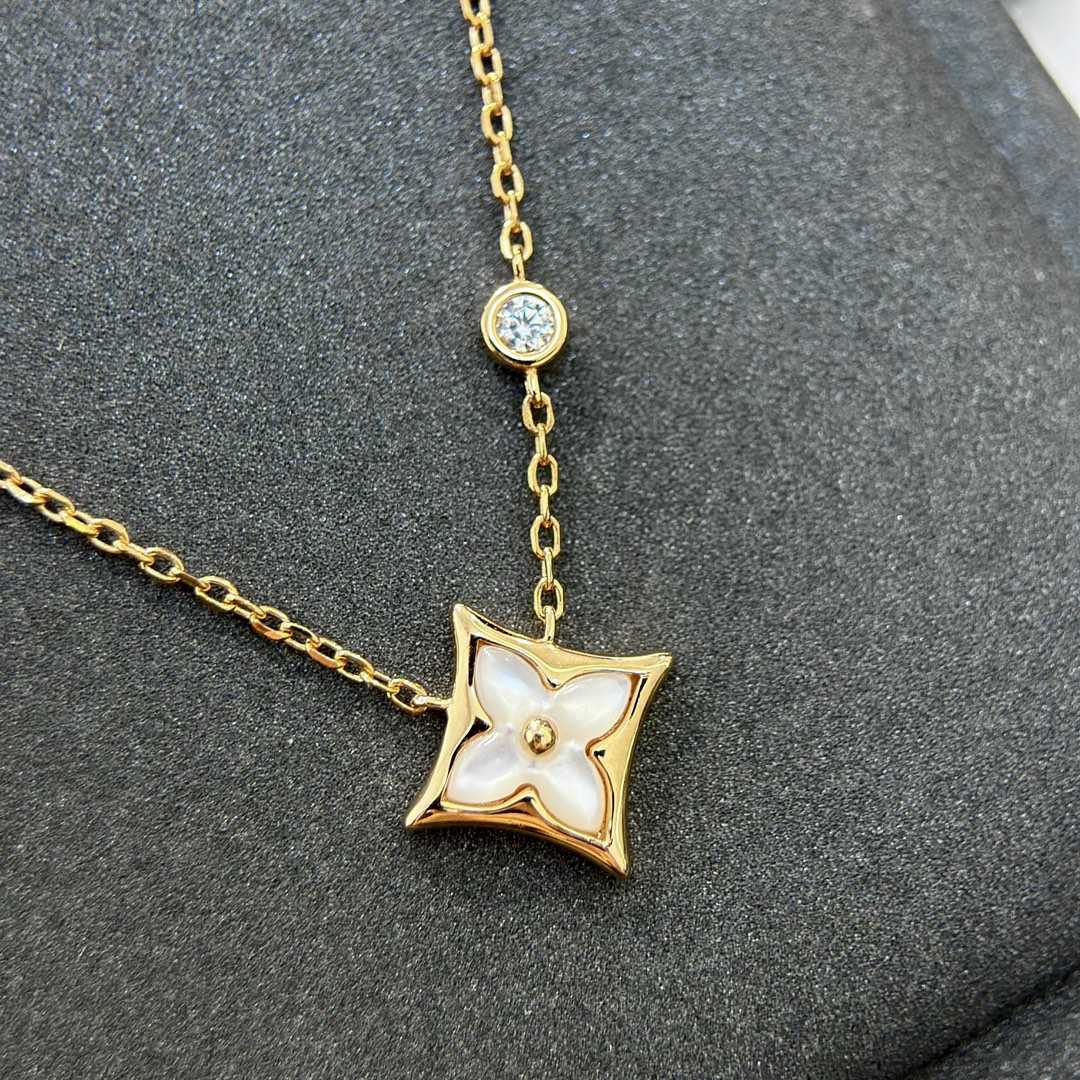 Louis Vuitton Color Blossom BB Star Pendant - DopestKickz