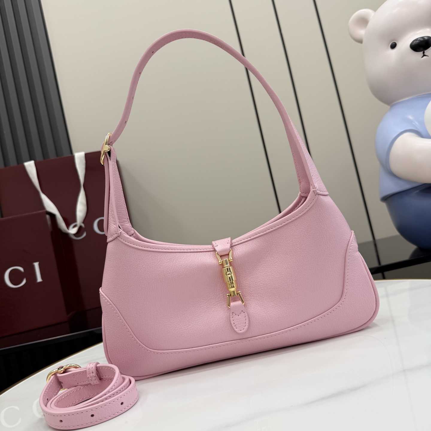 Gucci Jackie Slim Medium Shoulder Bag  - DopestKickz