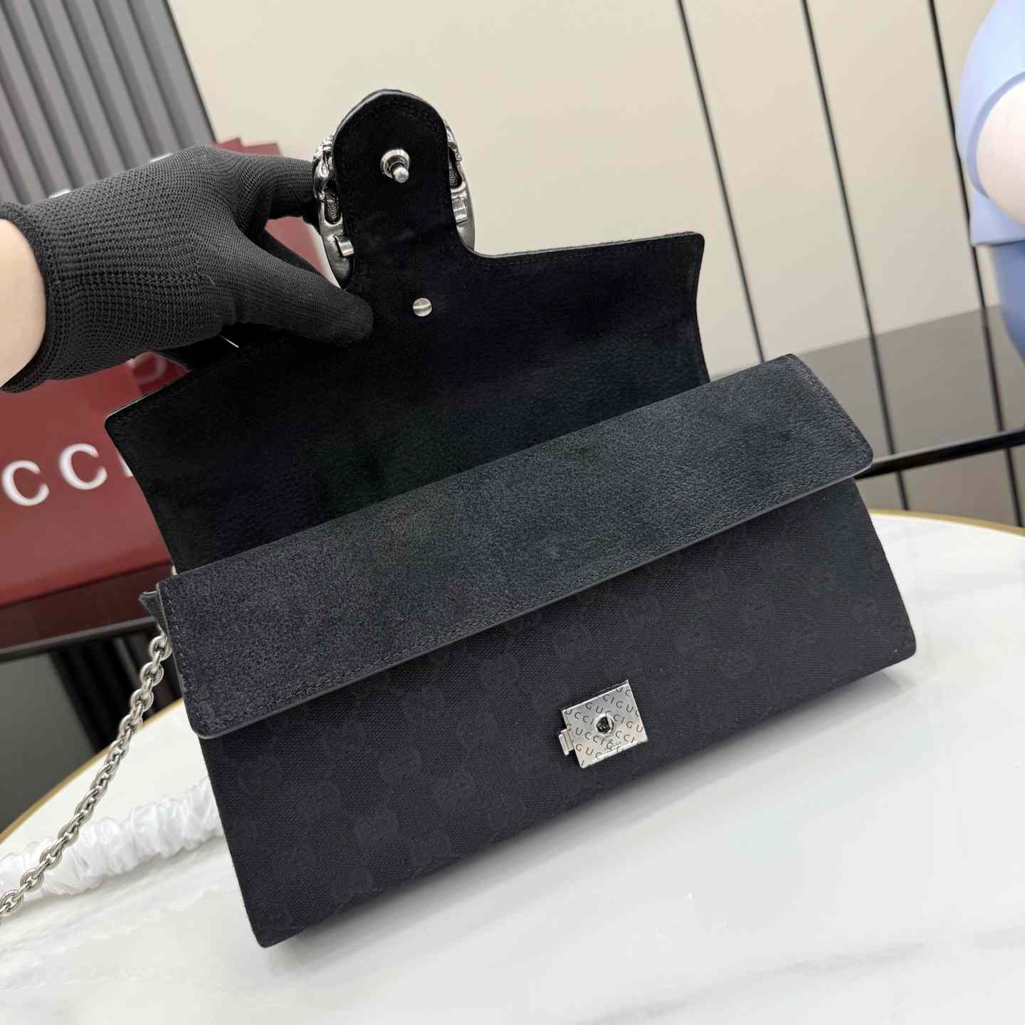 Gucci Dionysus Medium Shoulder Bag - DopestKickz