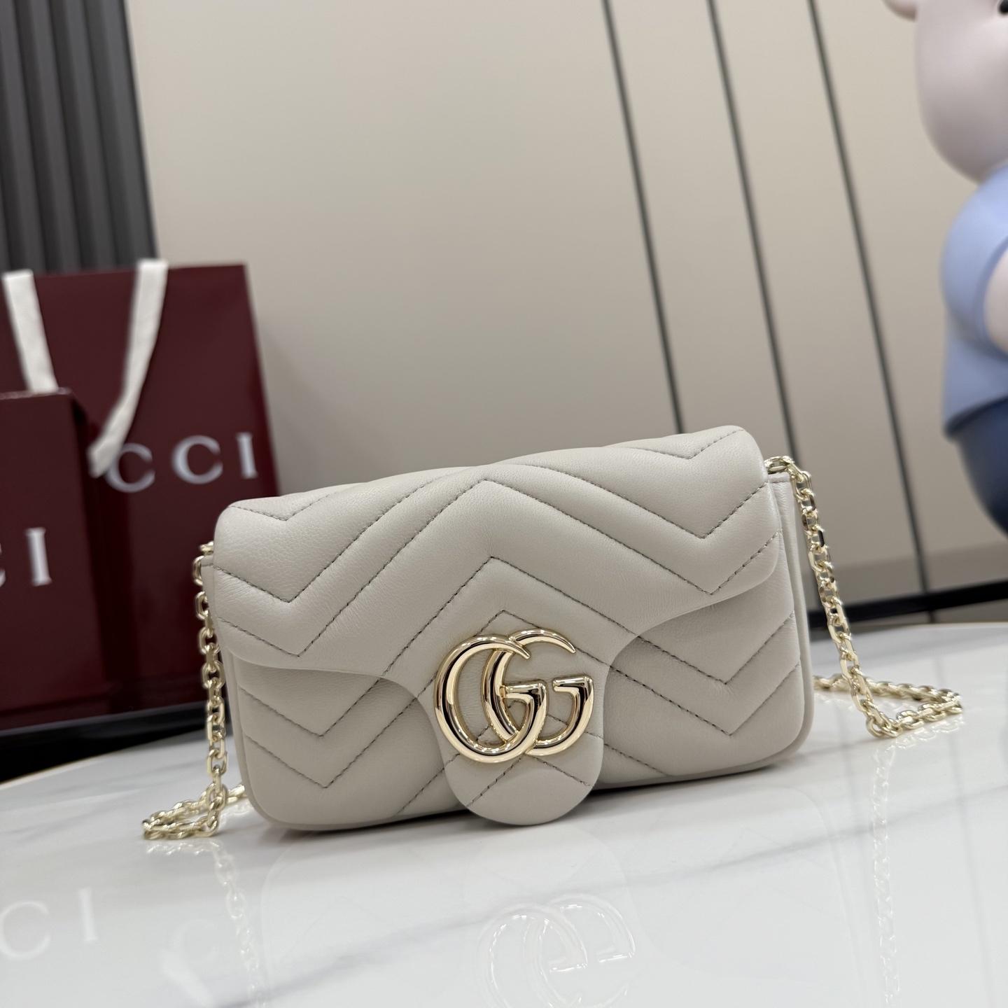 Gucci GG Marmont Mini Shoulder Bag - DopestKickz