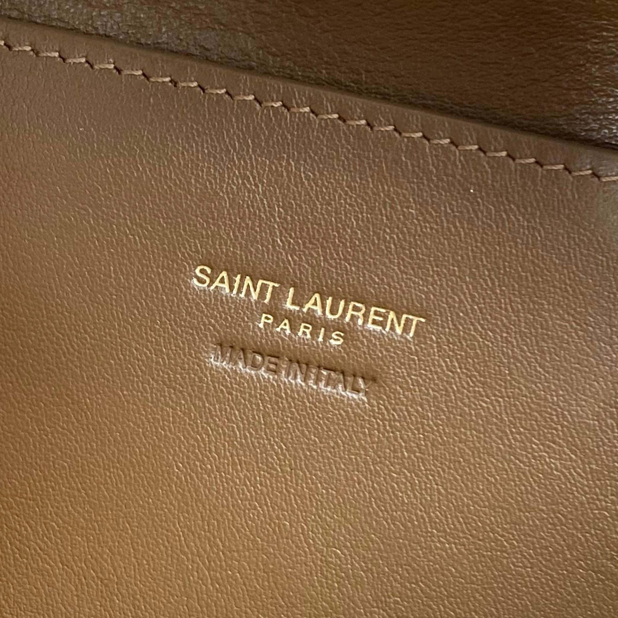 Saint Laurent LE 5 À 7 BABY BEA In Grained Leather - DopestKickz