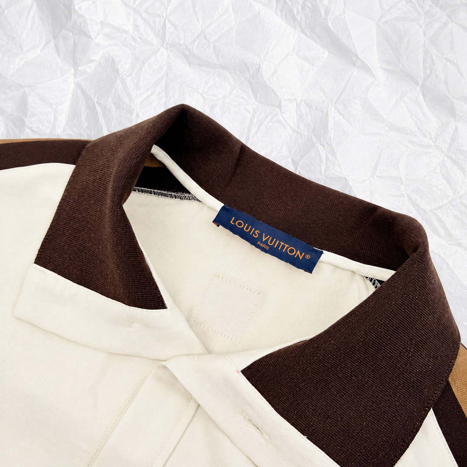 Louis Vuitton Bicolor Warm Up Short-Sleeved Shirt   1AJREV - DopestKickz