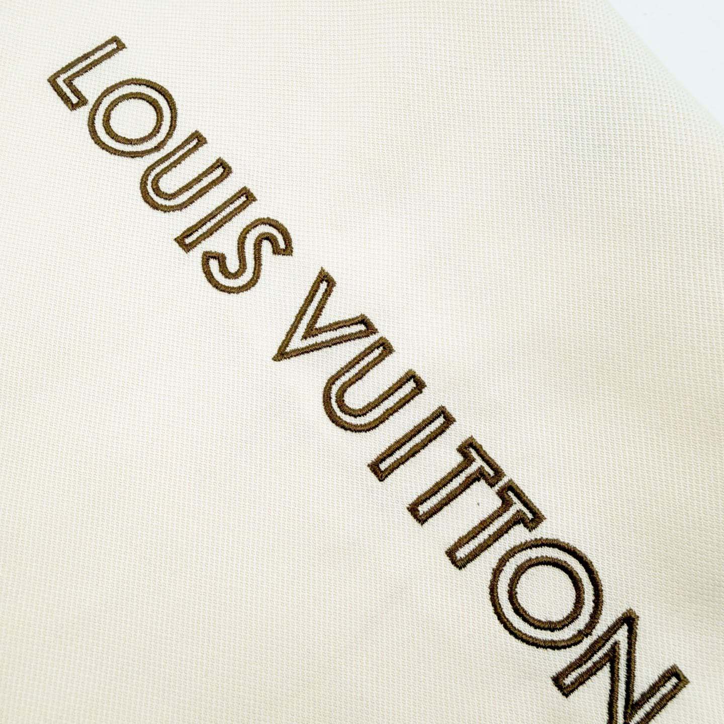 Louis Vuitton Bicolor Warm Up Short-Sleeved Shirt   1AJREV - DopestKickz