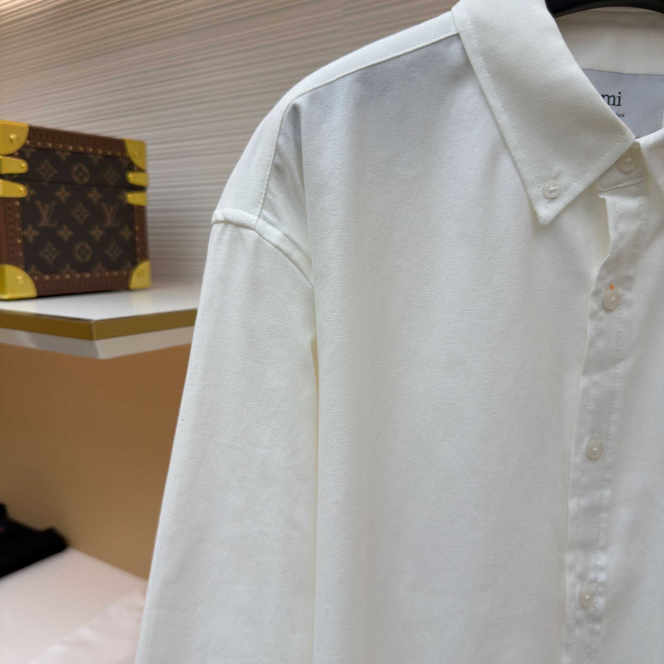 AMI Paris Ami De Coeur Button Down Shirt In Cotton Oxford - DopestKickz