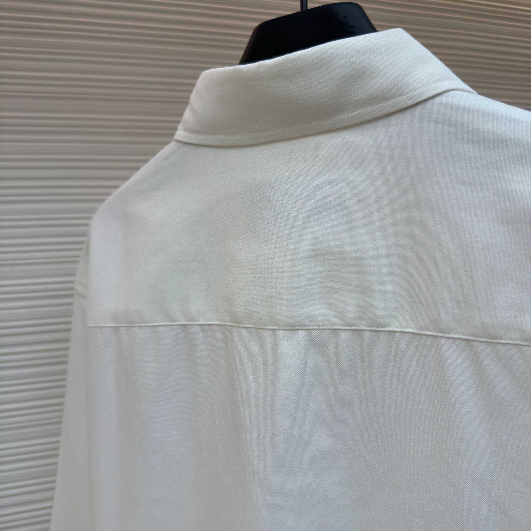 AMI Paris Ami De Coeur Button Down Shirt In Cotton Oxford - DopestKickz