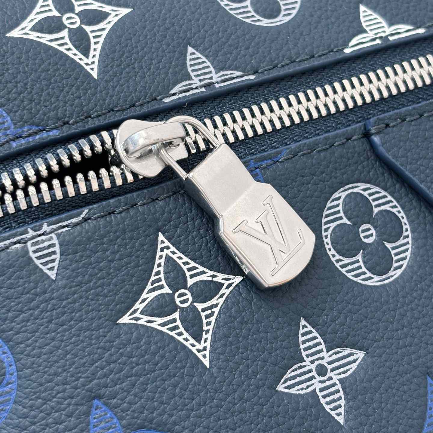 Louis Vuitton Discovery Backpack PM M28575 - DopestKickz