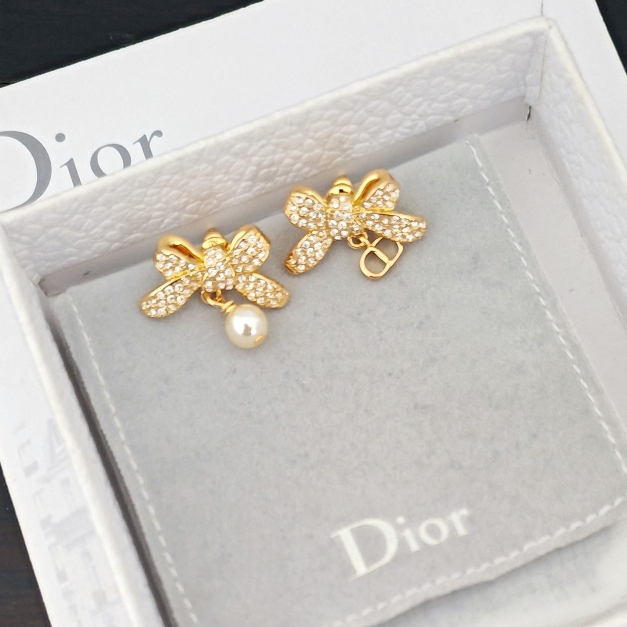Dior Delicate Bow Earrings - DopestKickz