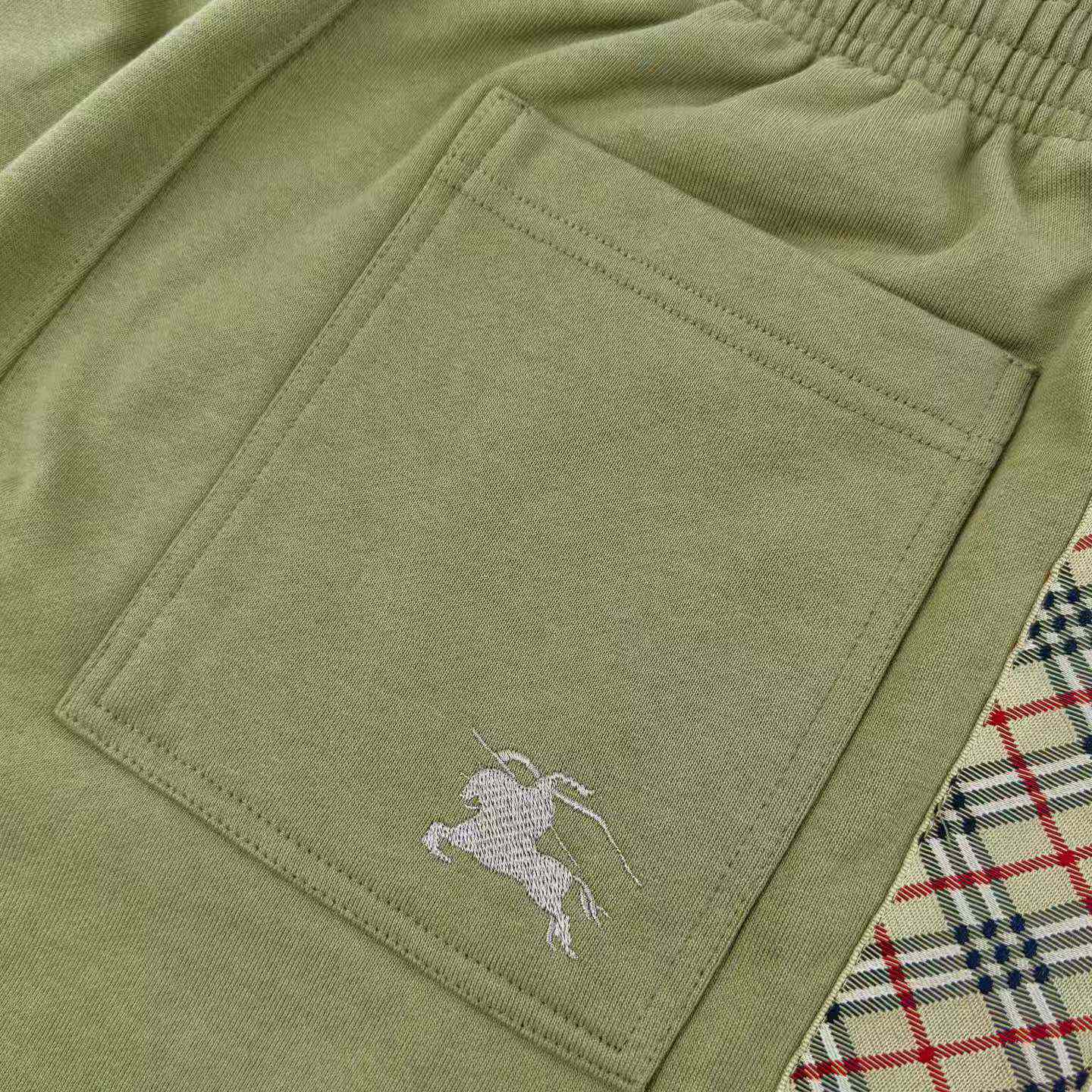 Burberry  Check Trim Cotton Shorts    - DopestKickz