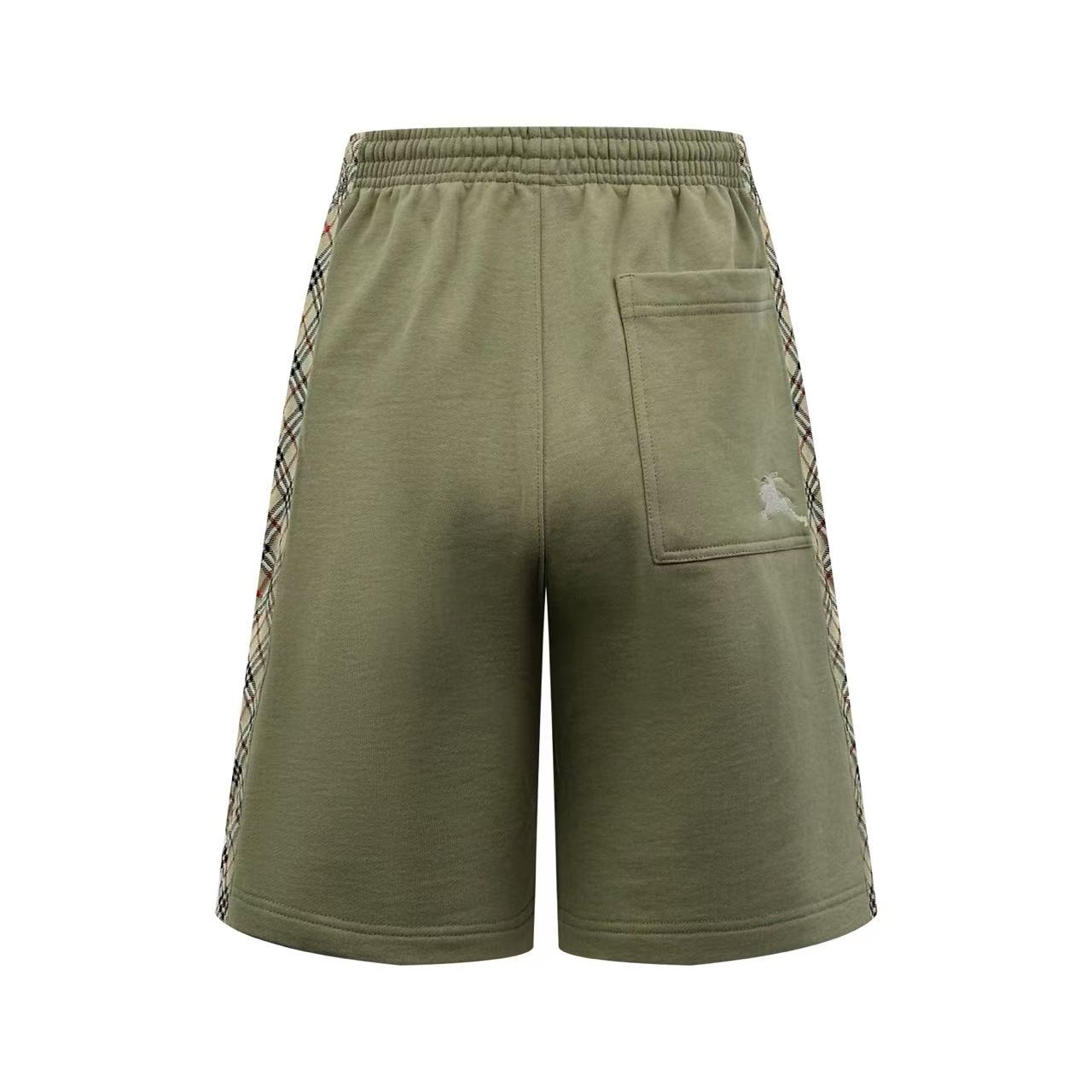 Burberry  Check Trim Cotton Shorts    - DopestKickz