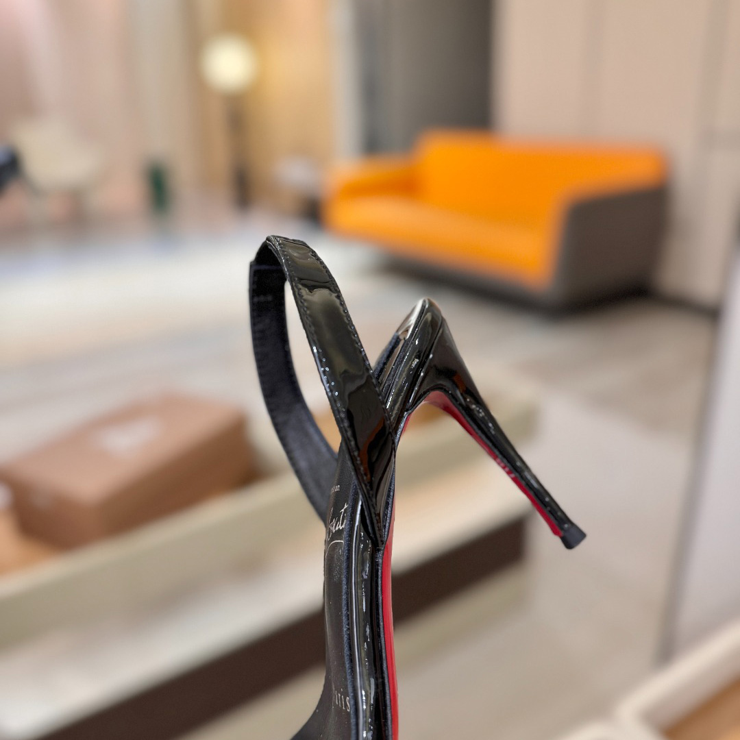 Christian Louboutin Marilyn Leather Sandals - DopestKickz