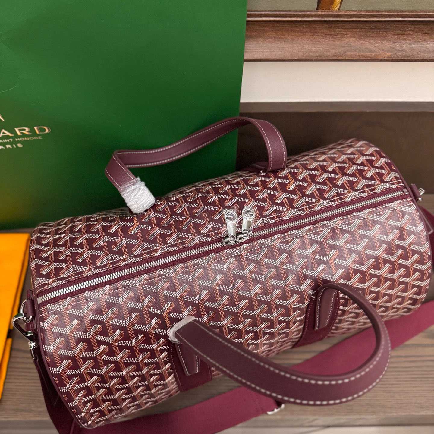 Goyard Barrel 40 Sports Bag - DopestKickz