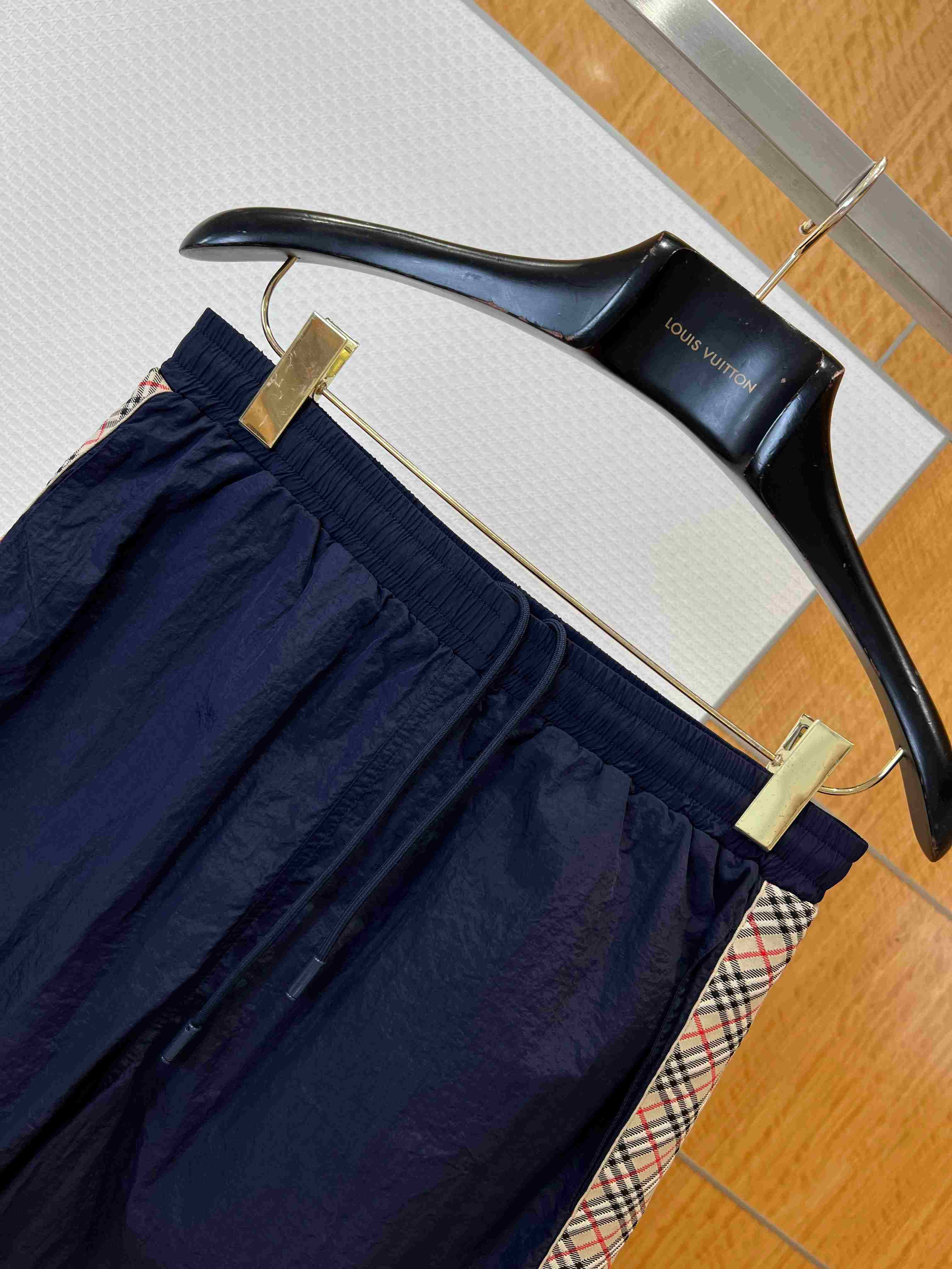 Burberry Check Trim Swim Shorts - DopestKickz