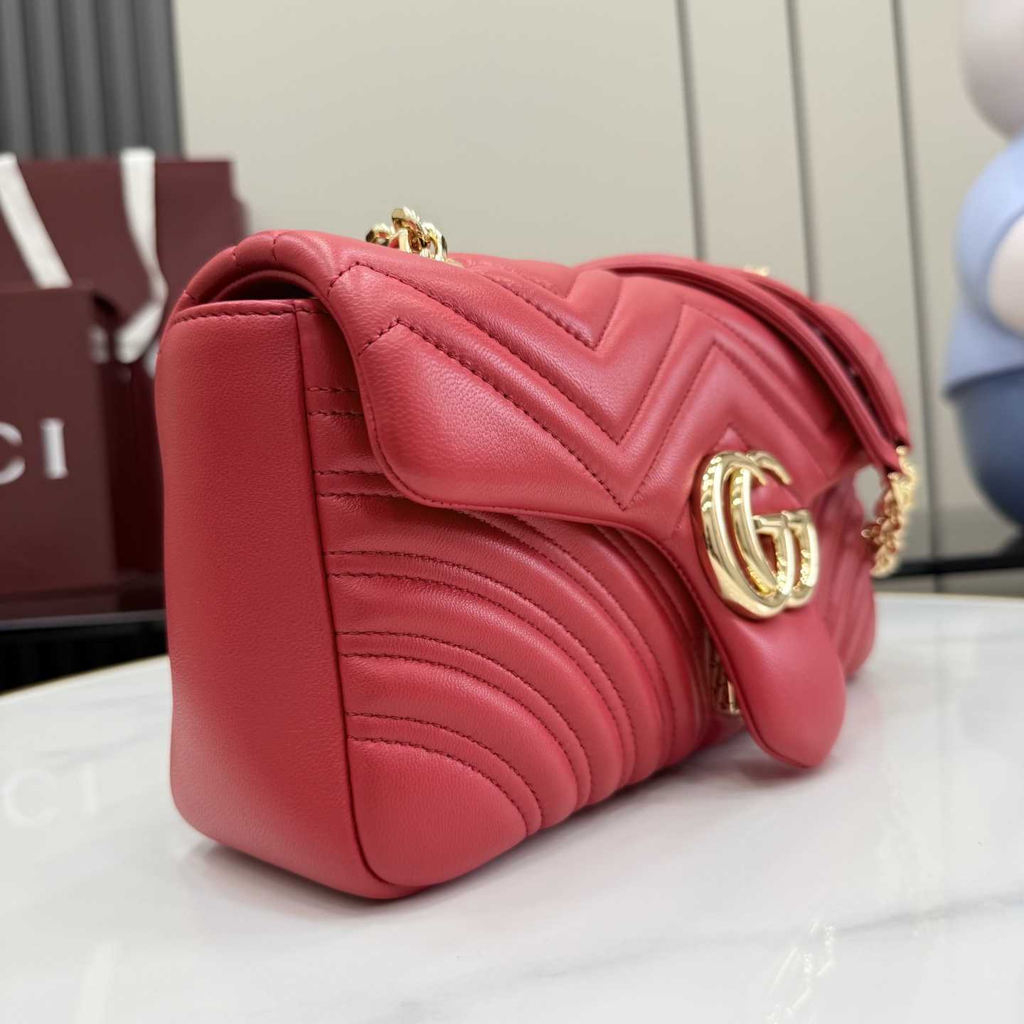Gucci GG Marmont Medium Shoulder Bag - DopestKickz