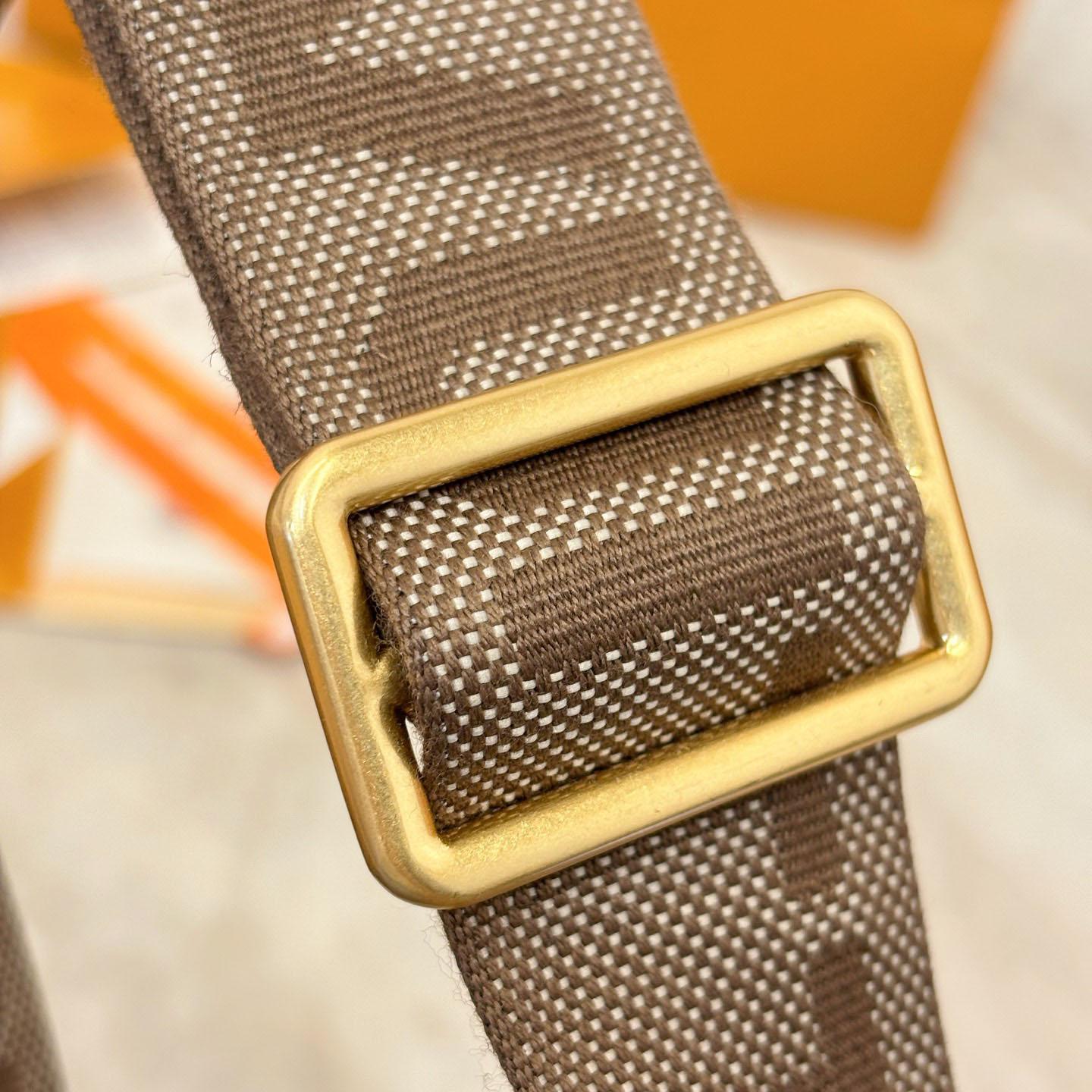Louis Vuitton Rush Bumbag M29274 - DopestKickz