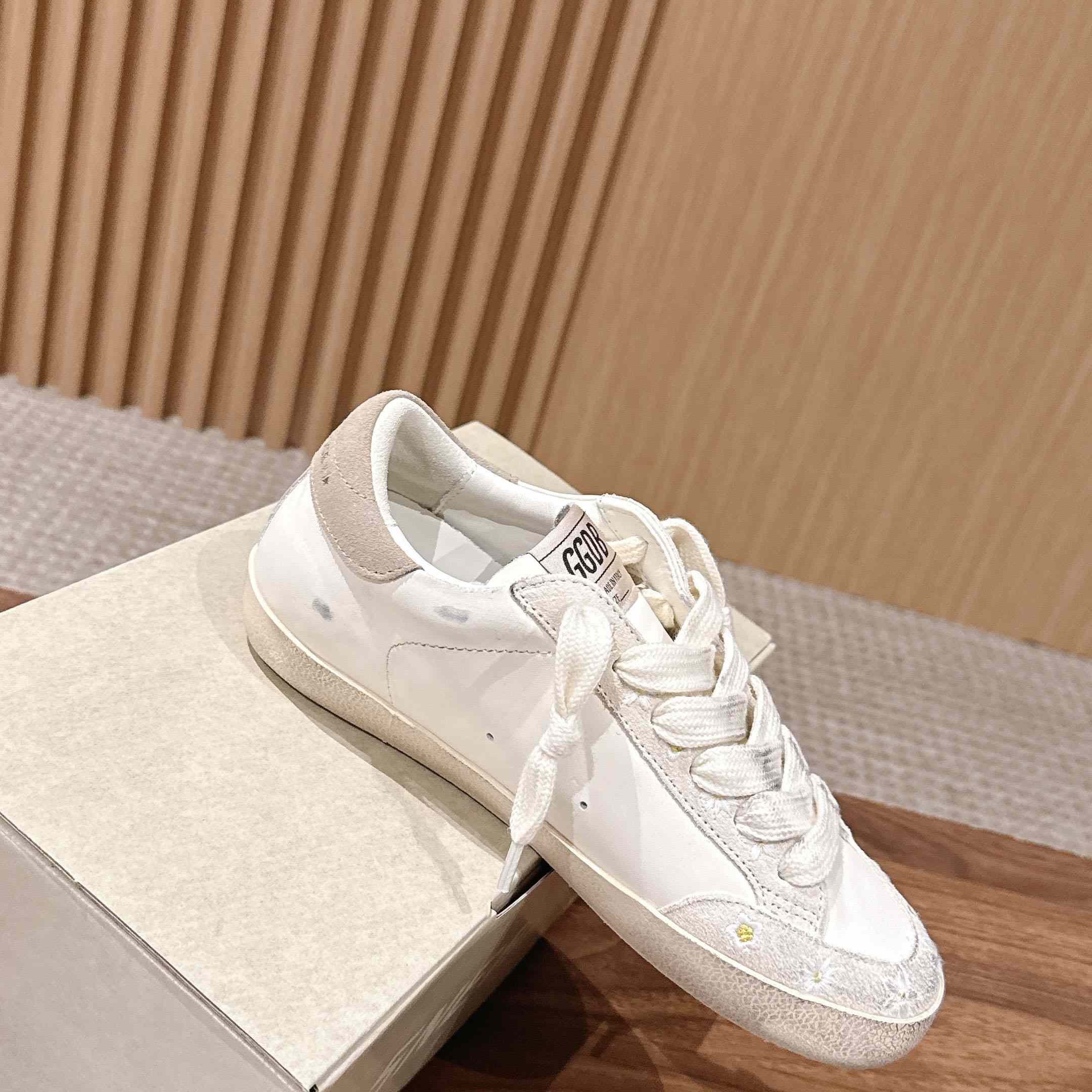 Golden Goose Super-Star Sneakers - DopestKickz