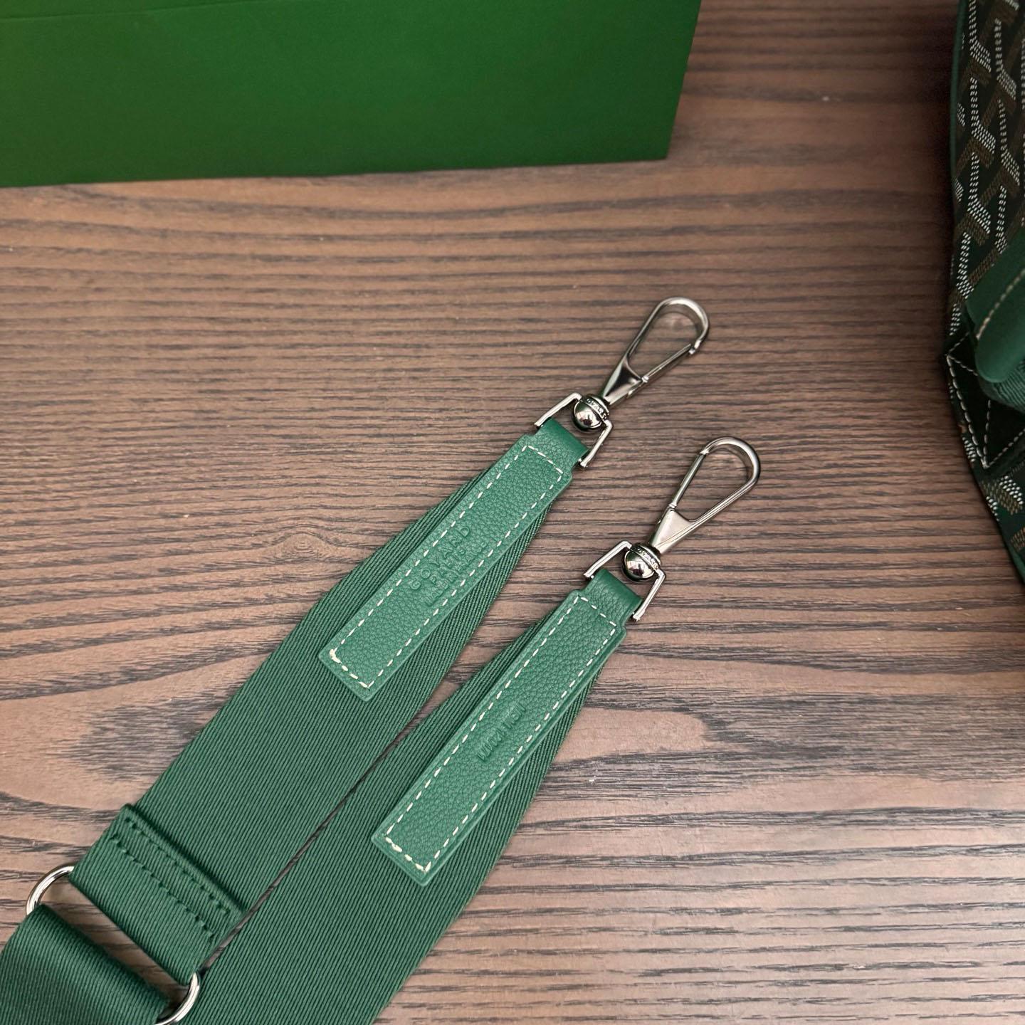 Goyard Barrel 40 Sports Bag - DopestKickz
