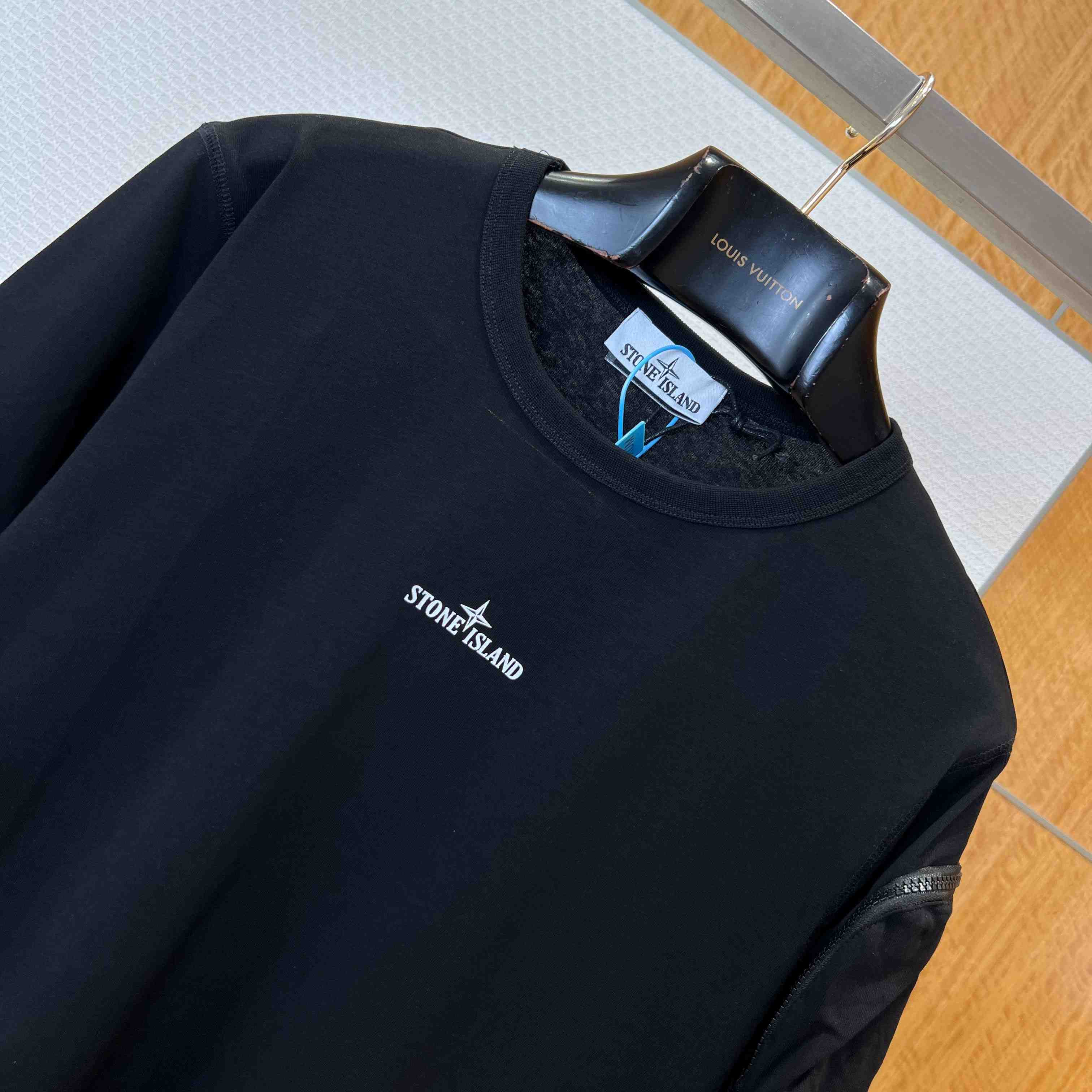 Stone Island Short-Sleeved Cotton T-shirt - DopestKickz