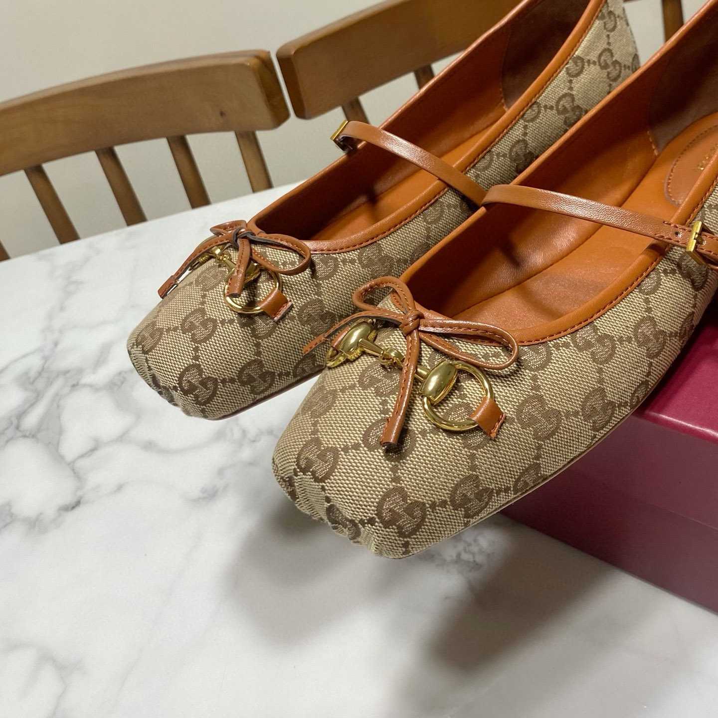 Gucci Horsebit Ballet Flat - DopestKickz