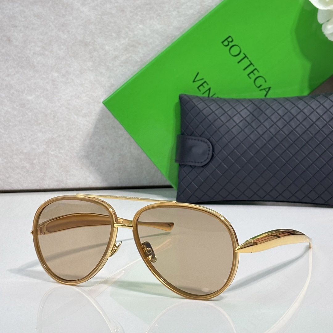 Bottega Veneta BV1305BS  Sunglasses   - DopestKickz